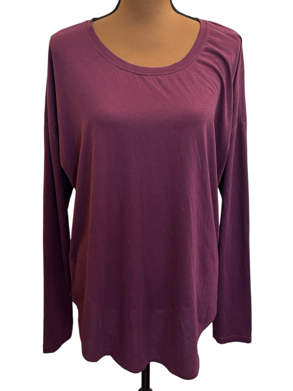 Lucy Maroon Scoop Neck Long Sleeve Workout Tee Shirt Size L